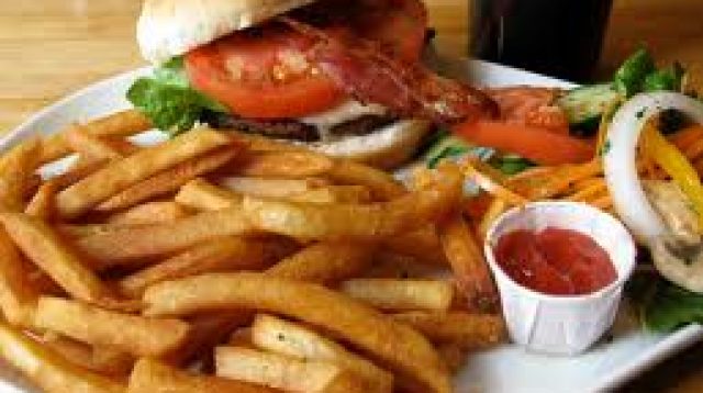 Dampak Negatif Fast Food Bagi Kesehatan