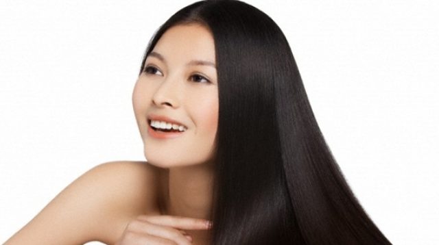 Cara Meluruskan Rambut Tanpa Ke Salon