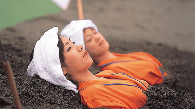 Spa Pasir, Spa Unik dari Jepang